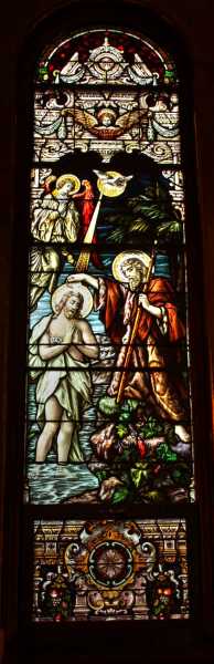 Church-Window-John-Baptizing-Jesus