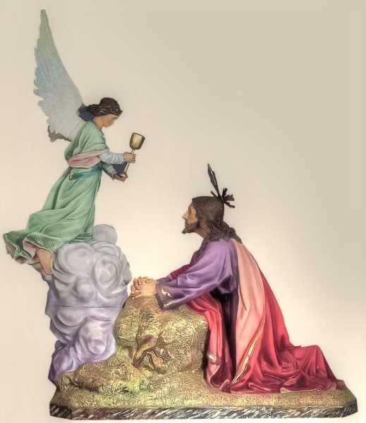 Jesus-Praying-in-the-Orchard-Garden-Statue