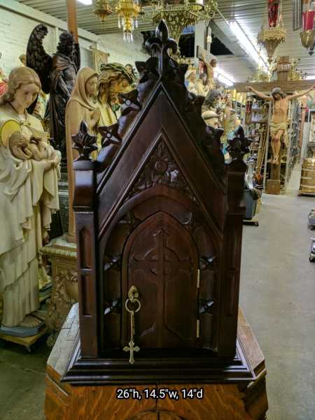 Hand-Carved-Wooden-Tabernacle