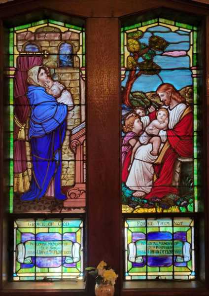 52x22 The Virgin Mary and the Infant Christ -- Jesus Blessing the Children